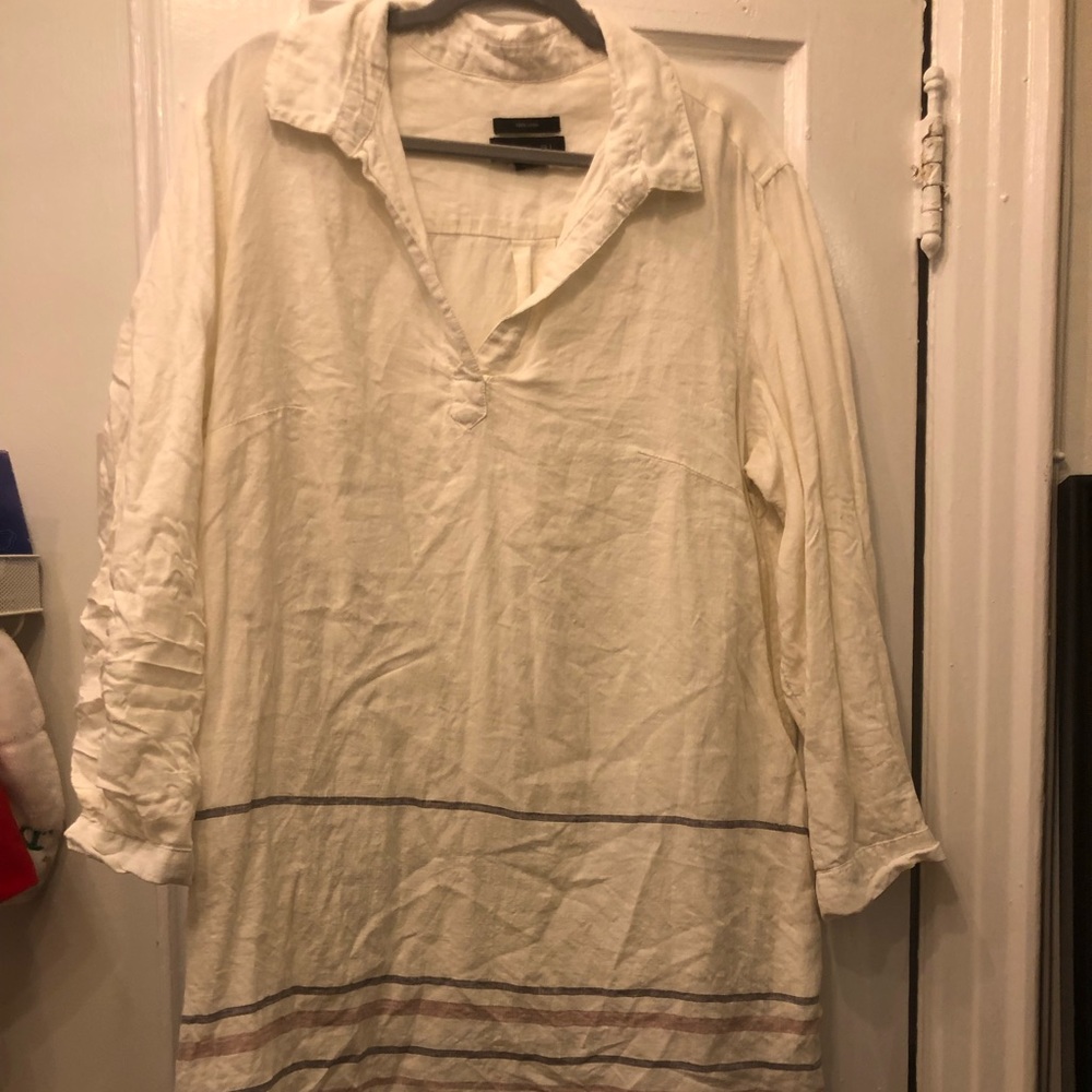 Tahari Dress. Never been worn.
